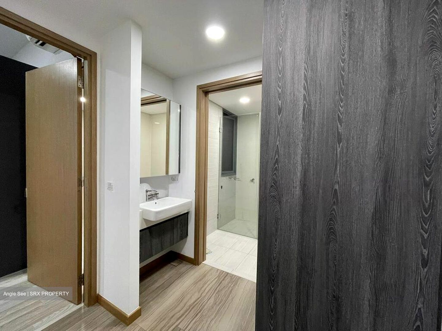 Lakeville (D22), Condominium #509254931